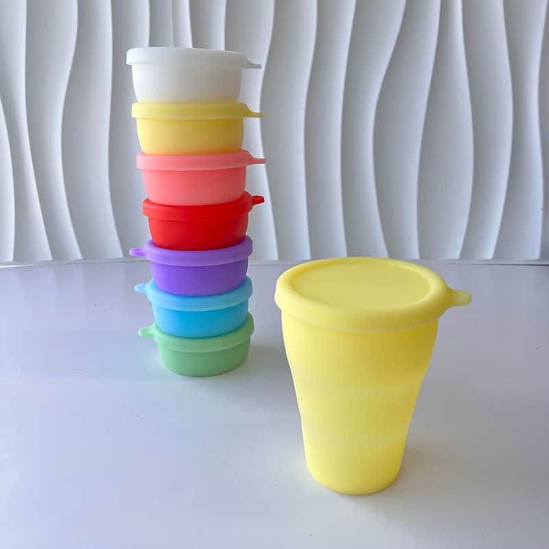 Syah Life BPA-Free Silicone Foldable Water Cup–Multiple Sizes, Collapsible Travel Cup for Daily Use