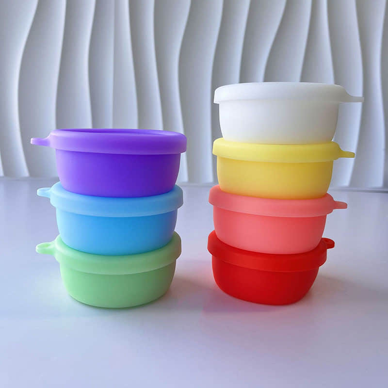 Syah Life BPA-Free Silicone Foldable Water Cup–Multiple Sizes, Collapsible Travel Cup for Daily Use