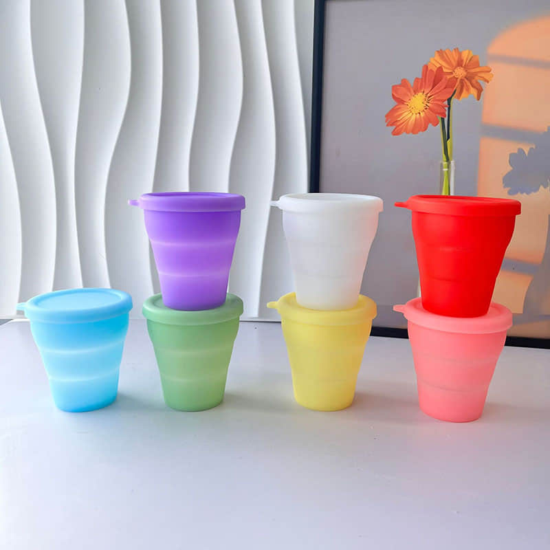 Syah Life BPA-Free Silicone Foldable Water Cup–Multiple Sizes, Collapsible Travel Cup for Daily Use