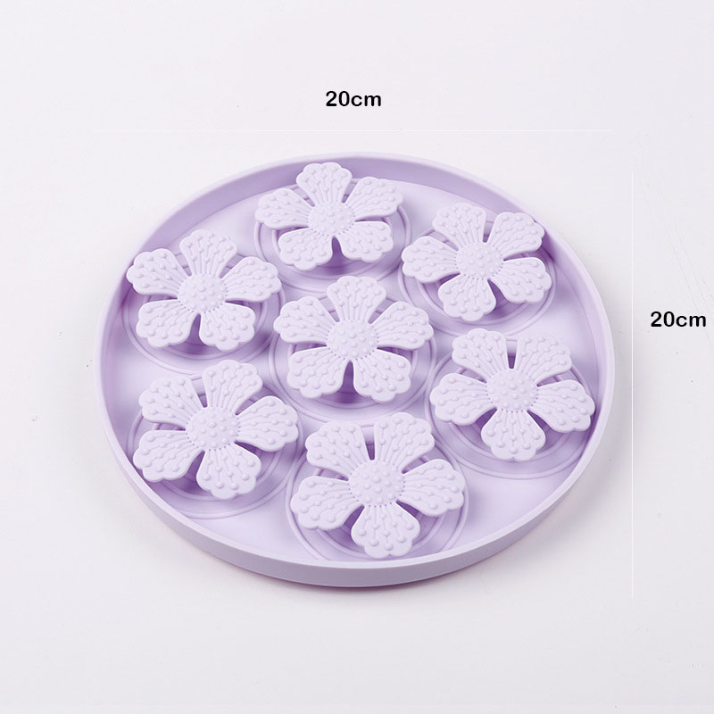 Round Silicone Cat Claw Flower Pet Slow Feeder Mat -Anti-Choking For Dog Puppy Cat: Promote Healthy
