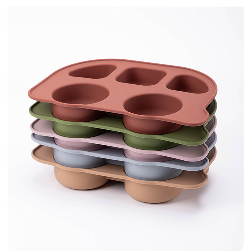 Syah Life Wholesale Food Grade Silicone Pet Food Tray - Car-Shaped Bulk Dual Compartment Anti-Slip