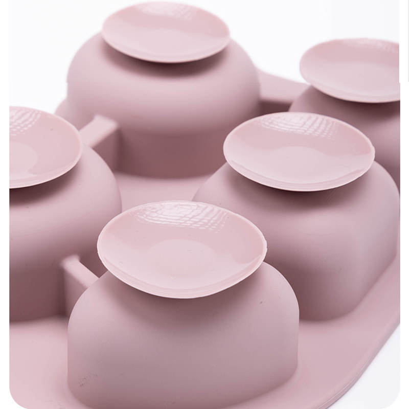 Syah Life Wholesale Food Grade Silicone Pet Food Tray - Car-Shaped Bulk Dual Compartment Anti-Slip