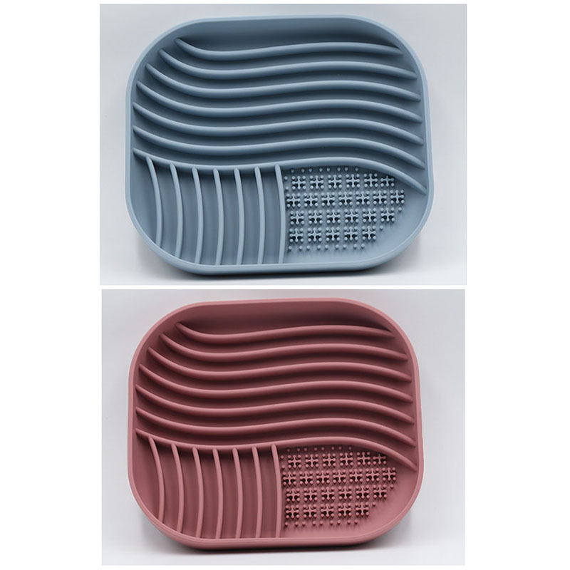 Silicone Slow Feeder Dog Bowl | Non-Slip Cat Feeding Bowl with Suction Base | BPA-Free Pet Bowl