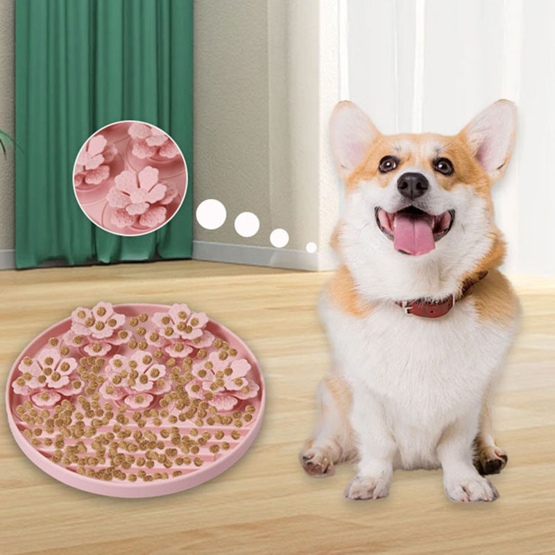 Silicone Dog Lick Mat Slow Feeder Pad | Non-Slip Pet Feeding Mat with Suction Cups | BPA-Free