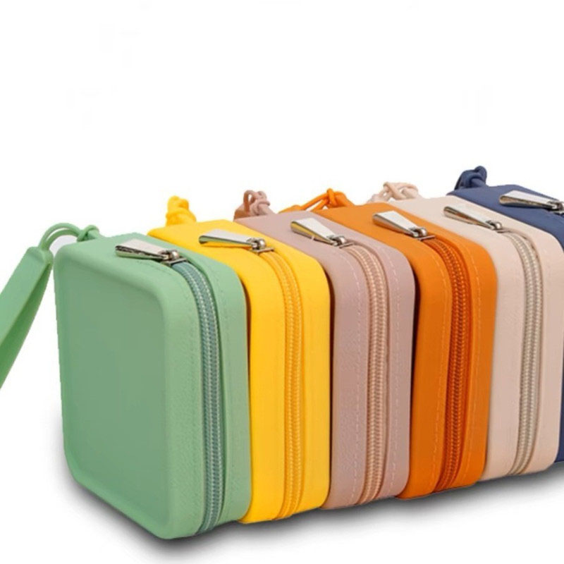 Portable Silicone Cosmetic Storage Bag | Square Coin Purse for Travel Makeup and Accessories