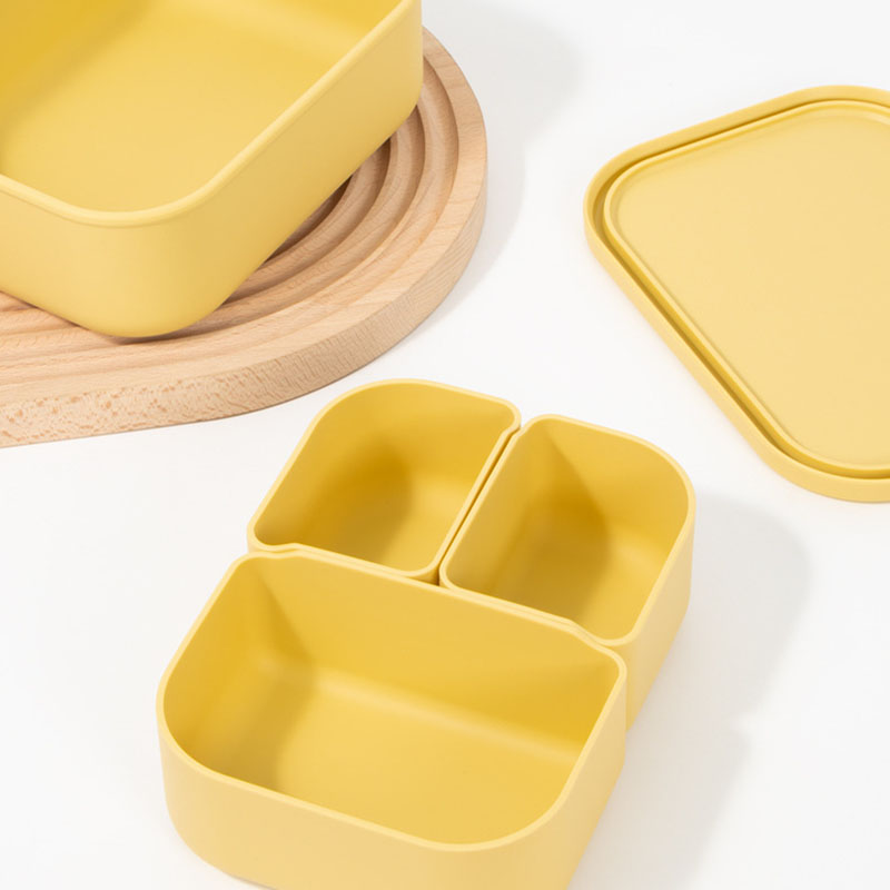 900ml 3-Compartment Silicone Lunch Box - Detachable, Leak-Proof Bento Box for Adults/Students